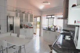 Casa com 3 Quartos à venda, 407m² no Vila Harmonia, Araraquara - Foto 6