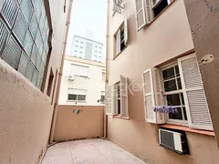 Apartamento com 2 Quartos para alugar, 72m² no Auxiliadora, Porto Alegre - Foto 7