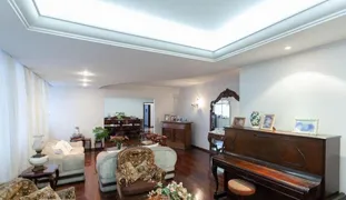 Apartamento com 4 Quartos para alugar, 310m² no Santo Antônio, Belo Horizonte - Foto 4