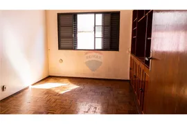 Casa com 3 Quartos à venda, 200m² no Chácara Junqueira, Tatuí - Foto 12