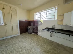 Casa com 3 Quartos para alugar, 170m² no Centro, Pelotas - Foto 34