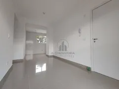 Apartamento com 3 Quartos à venda, 63m² no São Cristóvão, São José dos Pinhais - Foto 3