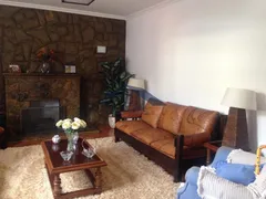 Casa com 4 Quartos à venda, 251m² no Valparaiso, Petrópolis - Foto 3