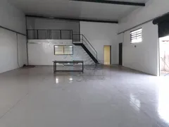 Galpão / Depósito / Armazém à venda, 280m² no Jardim Salgado Filho, Ribeirão Preto - Foto 1