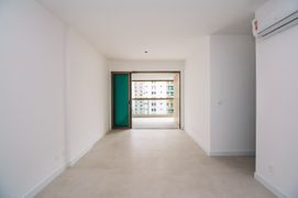 Apartamento com 3 Quartos à venda, 180m² no Granbery, Juiz de Fora - Foto 2