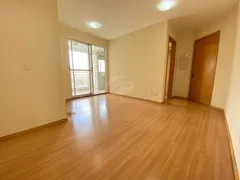 Apartamento com 3 Quartos para alugar, 70m² no Bela Suica, Londrina - Foto 3