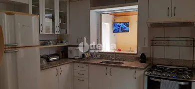 Casa com 4 Quartos à venda, 283m² no Daniel Fonseca, Uberlândia - Foto 5