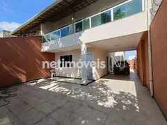 Casa com 3 Quartos à venda, 170m² no Nacional, Contagem - Foto 1