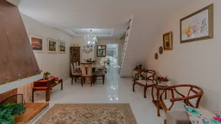Casa de Condomínio com 3 Quartos à venda, 180m² no Três Figueiras, Porto Alegre - Foto 3