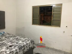 Casa com 3 Quartos à venda, 300m² no Minas Gerais, Uberlândia - Foto 20