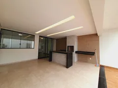 Casa com 3 Quartos à venda, 213m² no Jardim Karaíba, Uberlândia - Foto 21