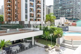 Apartamento com 4 Quartos para alugar, 170m² no Moema, São Paulo - Foto 42