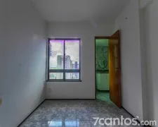 Apartamento com 4 Quartos para alugar, 165m² no Salinas, Fortaleza - Foto 4
