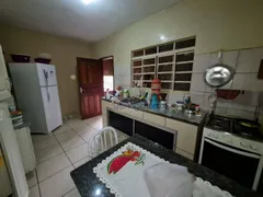 Casa com 4 Quartos à venda, 176m² no Lindoia, Londrina - Foto 9