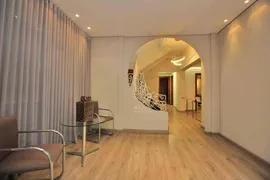 Casa Comercial com 15 Quartos para alugar, 400m² no Lourdes, Belo Horizonte - Foto 2