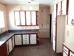 Casa com 4 Quartos para venda ou aluguel, 200m² no Chácara Parque Club, São Carlos - Foto 5