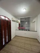 Casa Comercial com 3 Quartos para alugar, 250m² no Jardim Santa Mena, Guarulhos - Foto 21