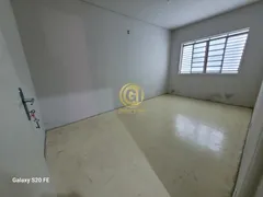 Casa com 2 Quartos para alugar, 250m² no Centro, Guararema - Foto 26