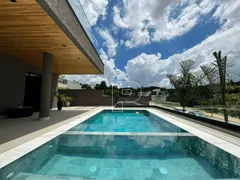 Casa de Condomínio com 4 Quartos à venda, 415m² no Granja Viana, Carapicuíba - Foto 1