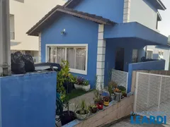 Casa de Condomínio com 3 Quartos à venda, 219m² no Granja Viana, Cotia - Foto 2