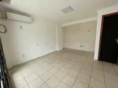 Loja / Salão / Ponto Comercial para alugar, 25m² no Lagoa Nova, Natal - Foto 1