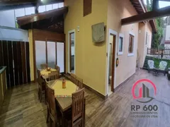 Casa com 3 Quartos à venda, 187m² no Jardim Ana Estela, Carapicuíba - Foto 2