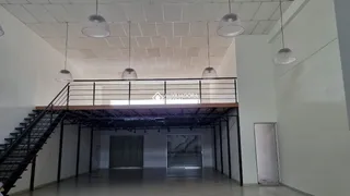 Loja / Salão / Ponto Comercial para alugar, 236m² no Medianeira, Porto Alegre - Foto 9