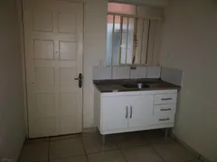 Casa com 1 Quarto para alugar, 35m² no Jardim São Luís, São Paulo - Foto 2