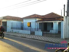 Casa com 3 Quartos para alugar, 190m² no Sao Joao, Jacareí - Foto 4