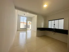 Casa com 3 Quartos à venda, 110m² no Vila Sao Jorge, Aparecida de Goiânia - Foto 2