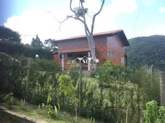Casa de Condomínio com 3 Quartos à venda, 160m² no Bonsucesso, Teresópolis - Foto 1