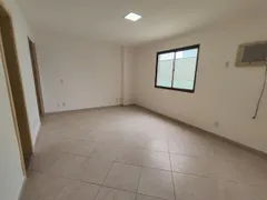Cobertura com 3 Quartos para venda ou aluguel, 130m² no Riviera Fluminense, Macaé - Foto 18