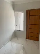 Casa de Vila com 3 Quartos à venda, 81m² no Jardim Monte Catine, Londrina - Foto 2