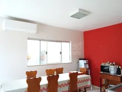 Casa com 3 Quartos à venda, 216m² no Centro, Araraquara - Foto 5