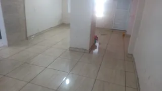 Casa com 1 Quarto para alugar, 60m² no Jardim Itapeva, Mauá - Foto 4