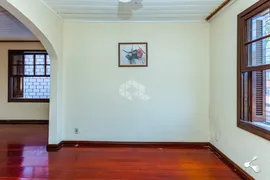 Casa com 3 Quartos à venda, 264m² no Santa Maria Goretti, Porto Alegre - Foto 8