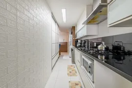 Apartamento com 2 Quartos à venda, 86m² no Três Figueiras, Porto Alegre - Foto 14