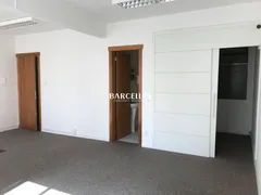 Conjunto Comercial / Sala para alugar, 45m² no Centro Histórico, Porto Alegre - Foto 3