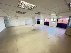 Conjunto Comercial / Sala para alugar, 750m² no Recreio Dos Bandeirantes, Rio de Janeiro - Foto 2