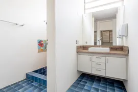 Casa com 4 Quartos para venda ou aluguel, 252m² no Boa Vista, Porto Alegre - Foto 5