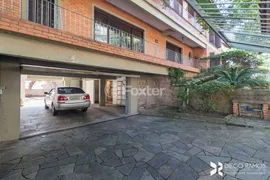 Casa com 4 Quartos à venda, 347m² no Medianeira, Porto Alegre - Foto 48