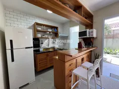 Casa de Condomínio com 3 Quartos à venda, 108m² no São Lourenço, Bertioga - Foto 4