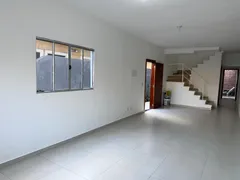 Sobrado com 3 Quartos à venda, 110m² no Parque Santa Teresa, Carapicuíba - Foto 6