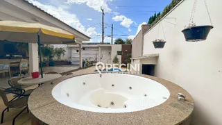 Casa com 3 Quartos à venda, 234m² no Centro, Rio Claro - Foto 4