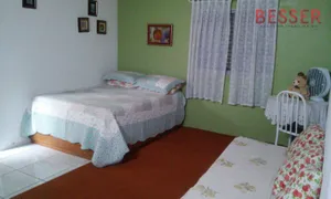 Casa com 6 Quartos à venda, 300m² no Centro, São Lourenço do Sul - Foto 16