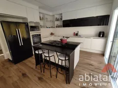 Casa com 3 Quartos à venda, 220m² no Jardim Pedro Gonçalves, Taboão da Serra - Foto 24