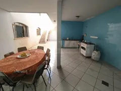 Casa com 4 Quartos para alugar, 474m² no Lidice, Uberlândia - Foto 37