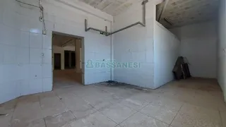 Loja / Salão / Ponto Comercial para alugar, 700m² no Nossa Senhora de Fátima, Caxias do Sul - Foto 13