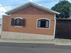 Casa com 4 Quartos à venda, 169m² no Centro, São Simão - Foto 2
