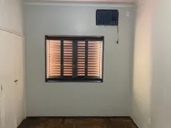 Casa com 6 Quartos para alugar, 160m² no Jardim América, Ribeirão Preto - Foto 11